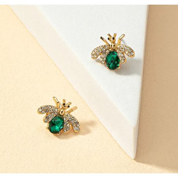 Bumble Bee Emerald Green Studs Gold Tone Earrings Gift Honey Bee Jewelry - Picture 6 of 7